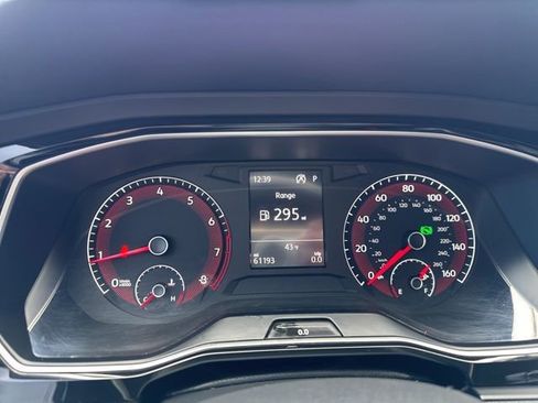 Certified 2021 Volkswagen Jetta R-Line FWD image 12
