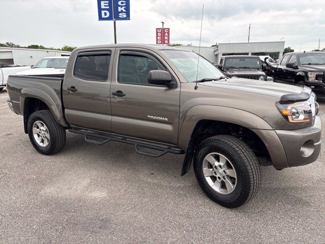 Used 2011 Toyota Tacoma PreRunner w/ SR5 Pkg #2 RWD image 5