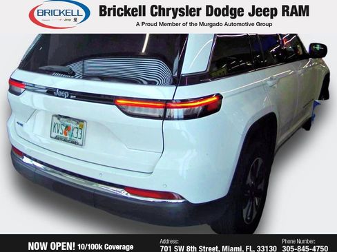 Used 2022 Jeep Grand Cherokee Limited 4xe w/ Luxury Tech Group II image 18