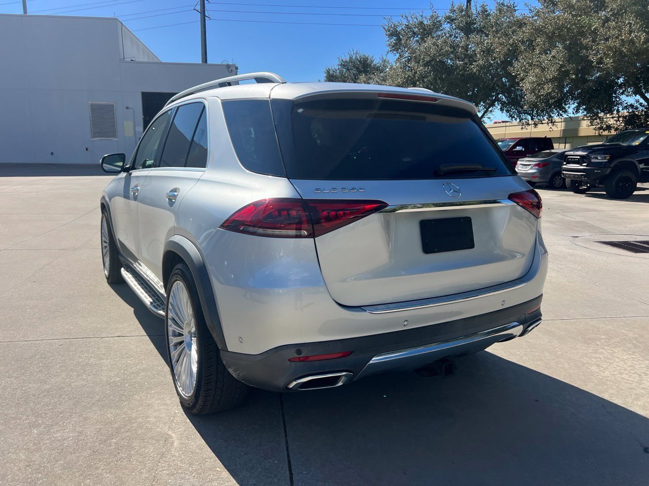 Used 2020 Mercedes-Benz GLE 350 image 5