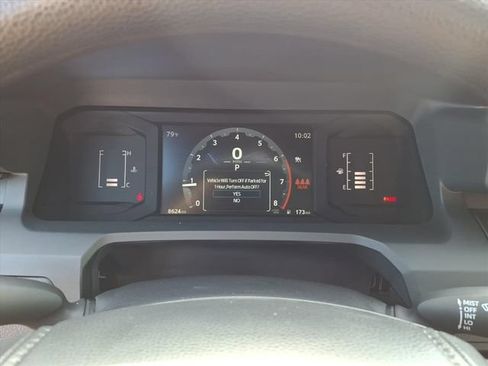 Used 2025 Toyota Tacoma SR w/ SR Upgrade Package AWD/4WD image 19