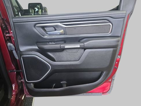 Used 2023 RAM 1500 Laramie AWD/4WD image 14