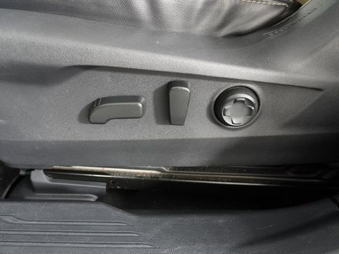 Certified 2023 Subaru Outback Limited XT image 21