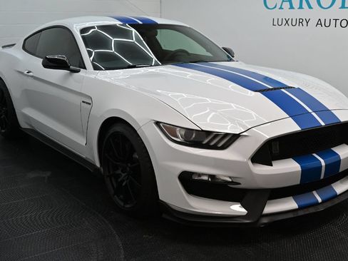 Used 2016 Ford Mustang Shelby GT350 w/ Technology Package RWD image 2