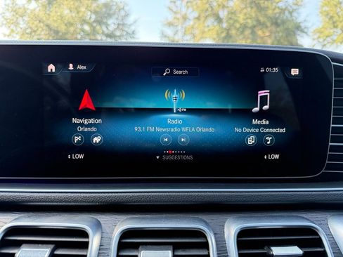 Used 2022 Mercedes-Benz GLE 350 4MATIC image 29