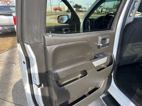 Used 2017 Chevrolet Silverado 1500 LT w/ All Star Edition image 9