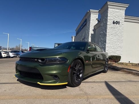 Used 2022 Dodge Charger Scat Pack w/ Plus Group image 3