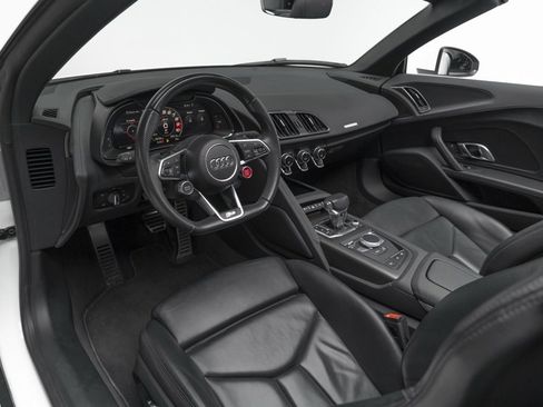 Used 2022 Audi R8 V10 image 13