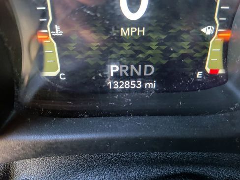 Used 2018 Jeep Wrangler Unlimited Rubicon image 20