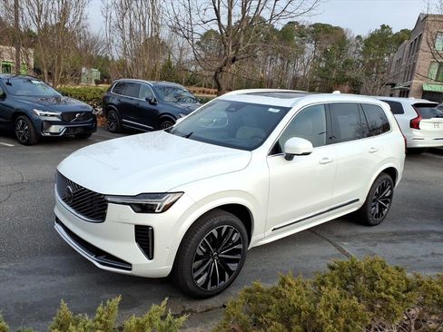 New 2026 Volvo XC90 B6 Ultra w/ Protection Package AWD/4WD image 10