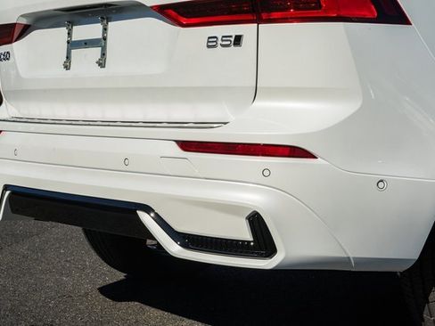 New 2026 Volvo XC60 B5 Ultra w/ Protection Package Premier image 8