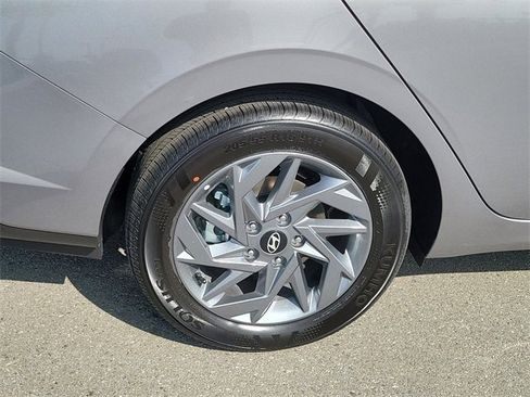 New 2026 Hyundai Elantra Blue image 23