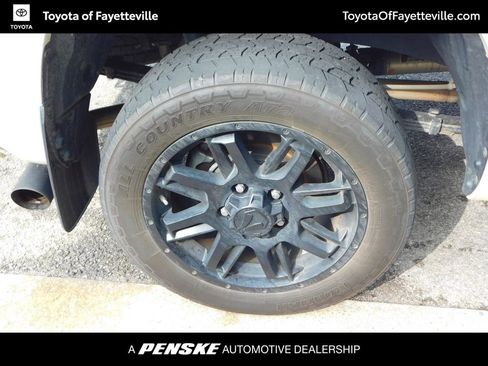 Used 2021 Toyota Tundra SR5 AWD/4WD image 9