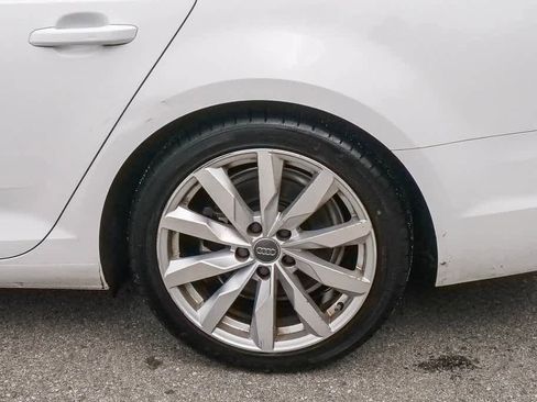 Used 2017 Audi A4 2.0T Ultra Premium w/ Audi MMI Navigation Plus image 6