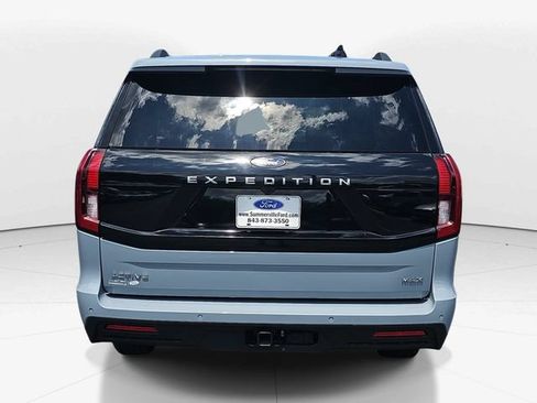Used 2025 Ford Expedition Max Active AWD/4WD image 4