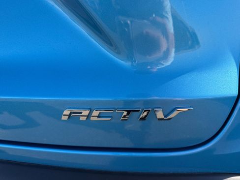 Used 2025 Chevrolet Trax ACTIV w/ Driver Confidence Package image 24