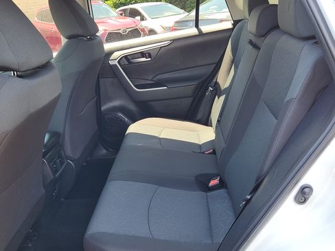 Certified 2025 Toyota RAV4 XLE AWD/4WD image 25