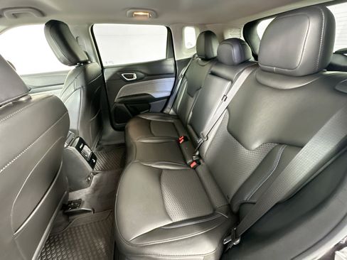 Used 2022 Jeep Compass Latitude w/ Convenience Group image 23