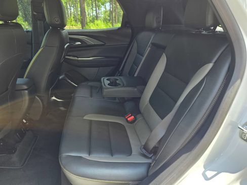 Used 2024 Chevrolet TrailBlazer ACTIV w/ Convenience Package FWD image 16