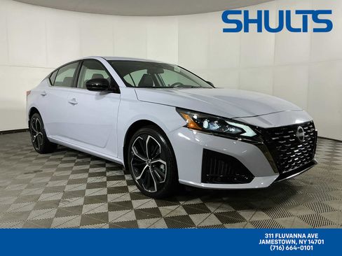 New 2025 Nissan Altima 2.5 SR image 1