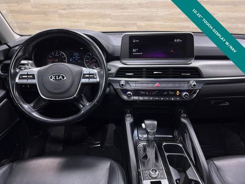 Used 2022 Kia Telluride S image 2