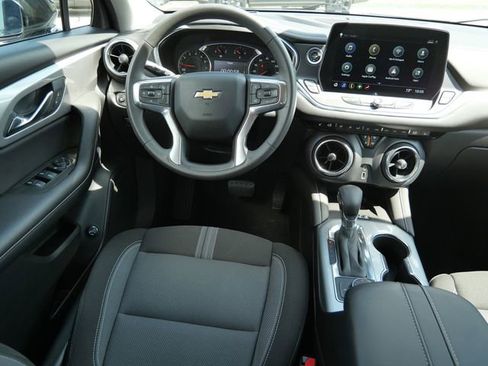 Used 2024 Chevrolet Blazer LT w/ Convenience Package AWD/4WD image 17