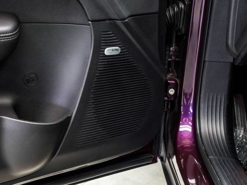 Used 2022 Dodge Challenger R/T Scat Pack RWD image 39