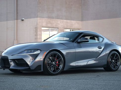 Used 2024 Toyota Supra image 2