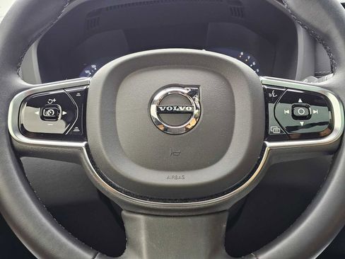 Used 2024 Volvo XC60 B5 Ultimate w/ Protection Package Premier image 25