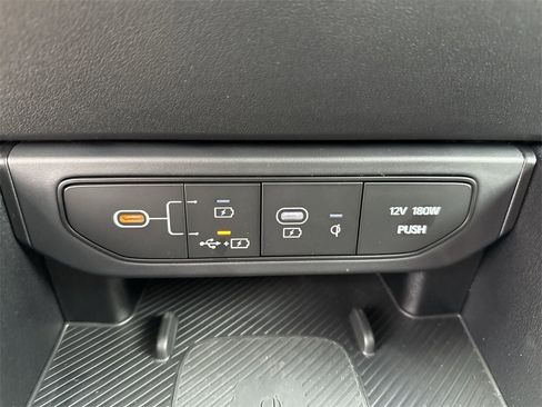 New 2025 Kia K4 EX image 29