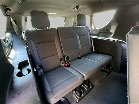 Used 2024 Chevrolet Suburban LS w/ Driver Alert Package AWD/4WD image 21