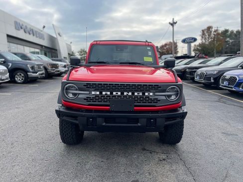 Used 2024 Ford Bronco Badlands image 9