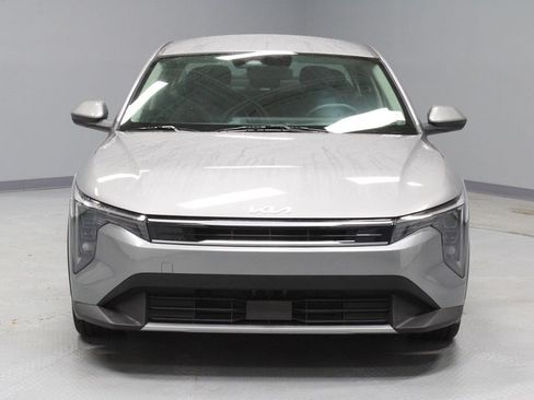 Used 2025 Kia K4 EX FWD image 5