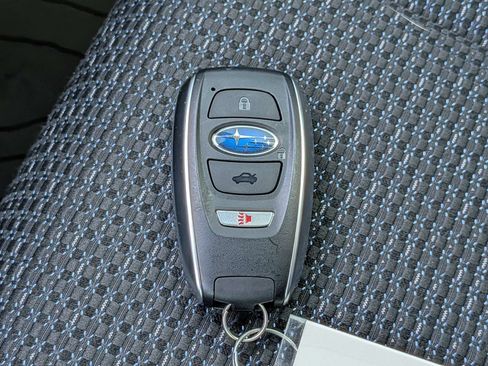Certified 2025 Subaru Forester Premium AWD/4WD image 28
