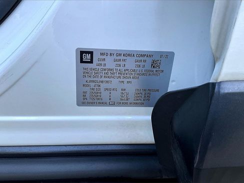 Certified 2022 Buick Encore GX Essence w/ Advanced Technology Package image 17