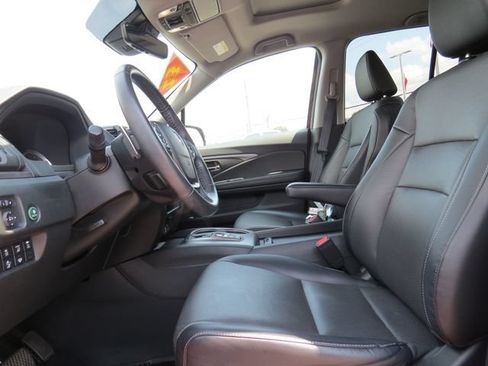 Used 2023 Honda Ridgeline RTL-E image 14