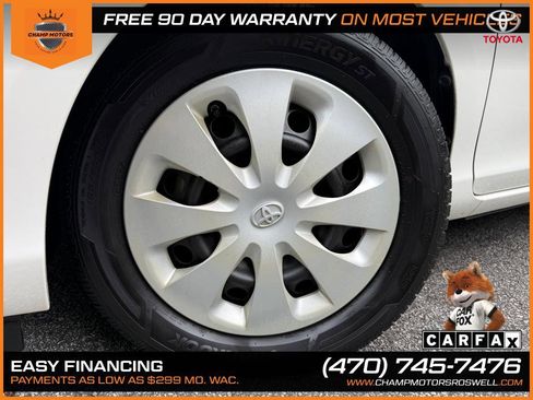 Used 2013 Toyota Prius C One FWD image 4