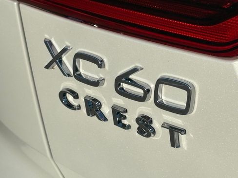 New 2026 Volvo XC60 T8 Plus w/ Protection Package Premier image 10