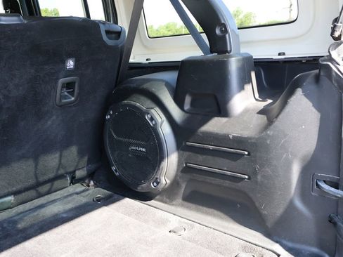 Used 2021 Jeep Wrangler Unlimited Rubicon AWD/4WD image 17