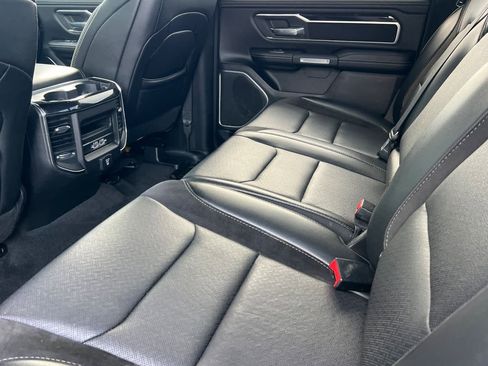 Used 2019 RAM 1500 Laramie w/ Sport Appearance Package image 7