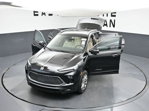 Used 2024 Buick Encore GX Avenir w/ Avenir Convenience Package image 42