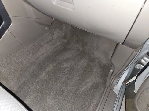 Used 2004 Nissan Xterra XE image 8