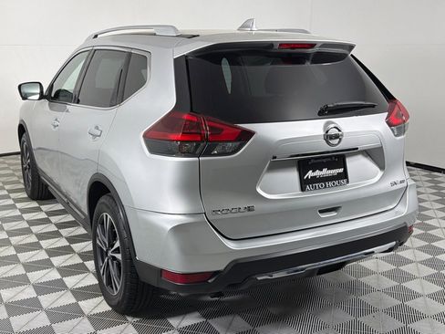 Used 2018 Nissan Rogue SL image 7