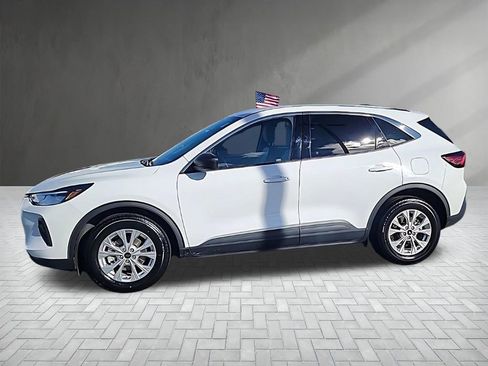 Used 2023 Ford Escape Active w/ Tech Pack #1 image 9