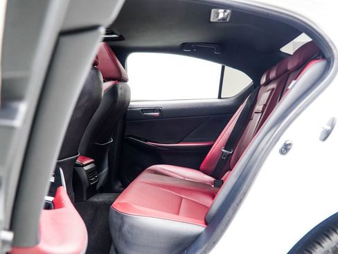 Used 2023 Lexus IS 300 w/ Comfort Package image 39