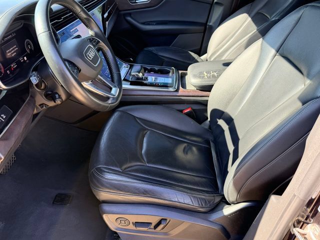 Used 2019 Audi Q8 Prestige w/ Towing Package AWD/4WD image 28