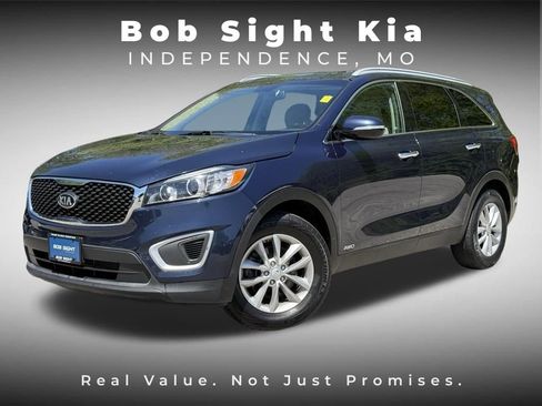 Certified 2018 Kia Sorento AWD image 1