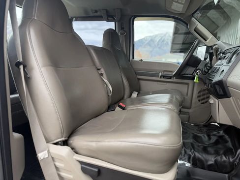 Used 2008 Ford F350 XL image 14