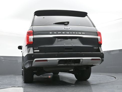 Certified 2022 Ford Expedition Max XLT image 32