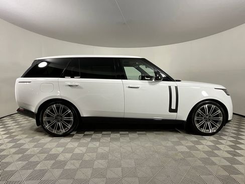 Used 2025 Land Rover Range Rover Long Wheelbase SE AWD/4WD image 5